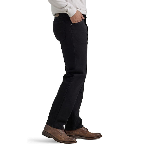 Wrangler Authentics Men's Classic Relaxed Fit Jean - Image 3