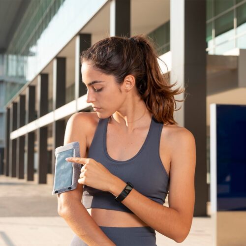 Smartwatches and Gadgets Redefining Fitness