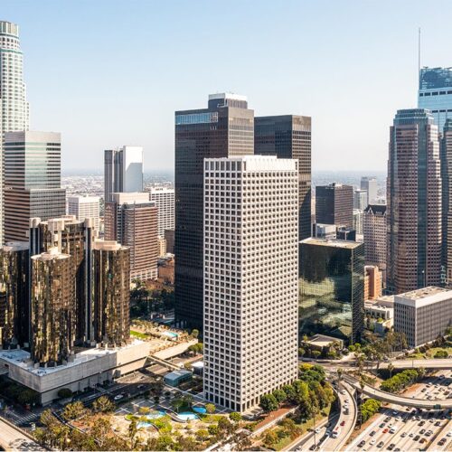 Luxury Real Estate Booms in Major Cities Despite Economic Uncertainty