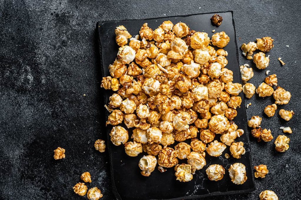 How to Make The Perfect Crunchy Caramel Corn