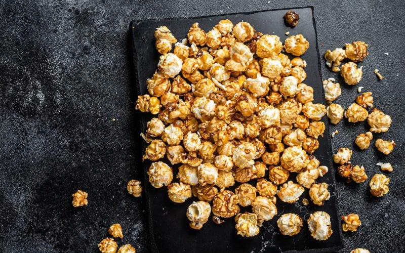 How to Make The Perfect Crunchy Caramel Corn