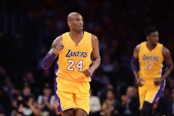 Kobe Bryant Ends Stunning NBA Career as Hollywood Claps