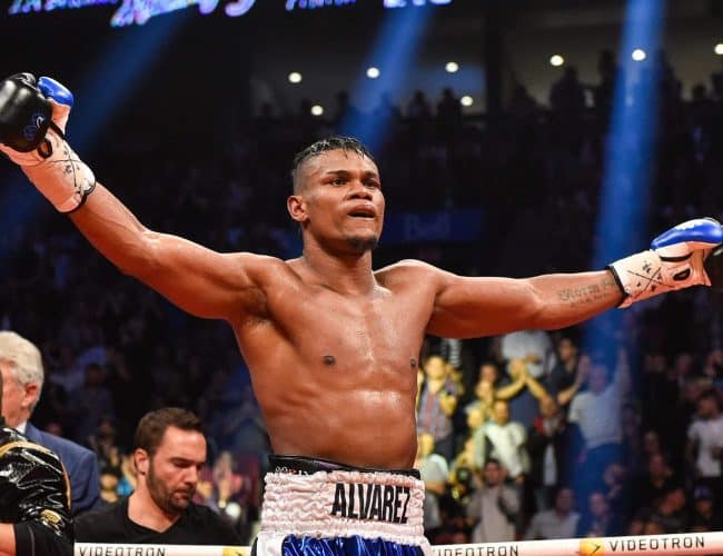 Eleider Alvarez vs. Michael Seals – LIVE BoxingScene Scorecard